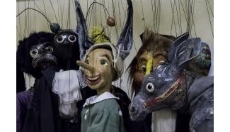 Le avventure di Pinocchio (spettacolo con marionette e attori)